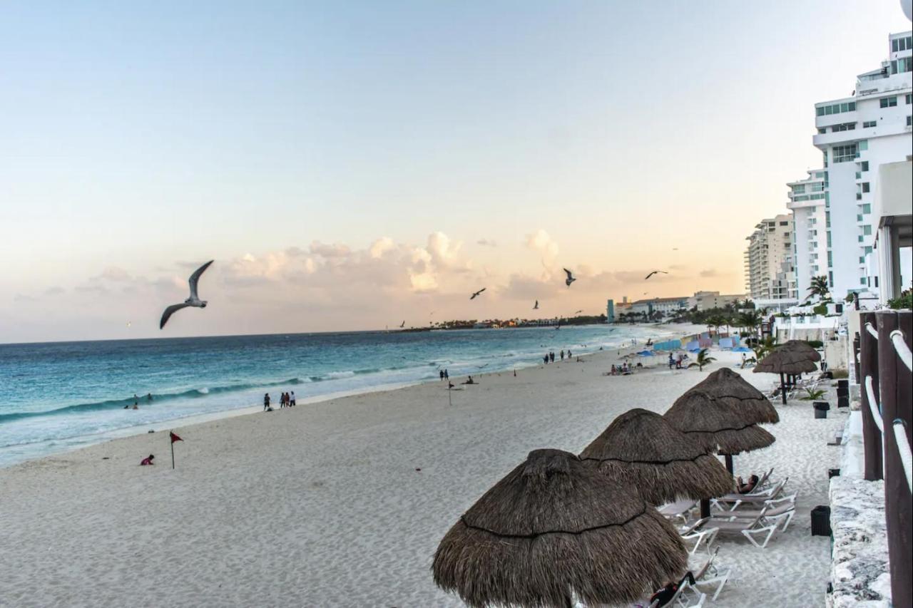 Cancun Beach&Sunrise エクステリア 写真